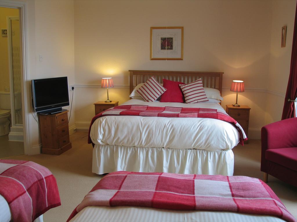 Trewithian Farm B&B Truro Chambre photo